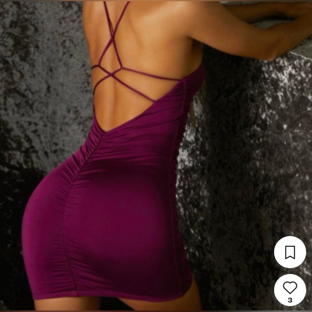 GOOD FOR YOU OH POLLY 
Ruched Cross Back Bodycon Mini Dress size 6